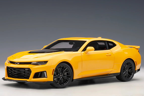 Autoart 71205 1/18 Chevrolet Camaro ZL1 2017 (Bright Yellow)