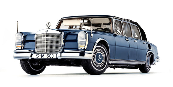 CMC M-205 1/18 Mercedes-Benz 600 Pullman (W100) Landaulet with functional soft-top